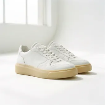 Leather sneakers